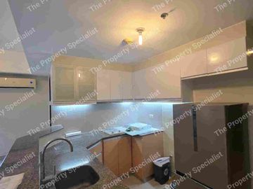 For Sale 1 Bedroom unit with balcony at Venice Luxury Residences McKinley Hill Fort Bonifacio Taguig