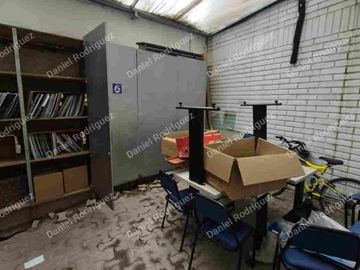 PROPIEDAD EDIFICIO COMERCIAL DE ARRIENDO ALQUILER EN CUENCA AVE. 10 DE AGOSTO