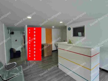 PROPIEDAD EDIFICIO COMERCIAL DE ARRIENDO ALQUILER EN CUENCA AVE. 10 DE AGOSTO