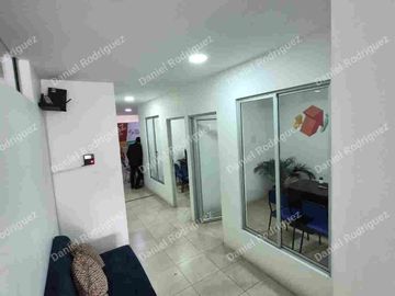 PROPIEDAD EDIFICIO COMERCIAL DE ARRIENDO ALQUILER EN CUENCA AVE. 10 DE AGOSTO