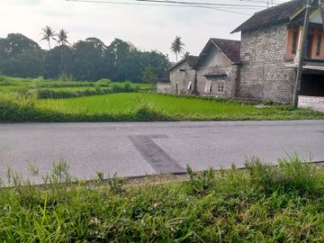 SAWAH DIJUAL UTARA SPBU MANISRENGGO COCOK UNTUK TEMPAT USAHA