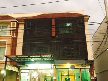 ขายอาคารพาณิชย์ หมู่บ้านมณีรินทร์ เพลส2 ศรีราชา (Maneerin Place2 Sriracha) ชลบุรี