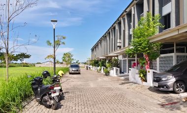 Disewakan Rumah Royal Residence Furnish  Cluster Oakwood Area Wiyung