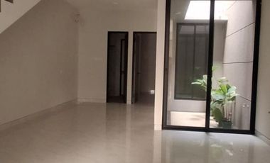RUMAH MINIMALIS BERKUALITAS DI BURUK UTARA RUNGKUT SURABAYA