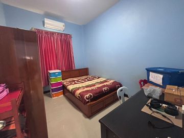 Beautiful 3-Bedroom Corner House Near Mae Ramphueng Beach & Central Rayong