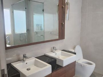 Dijual Rumah Full Furnish Cakep di Riviera Puri Metland