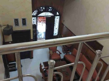RUMAH MEWAH 2 LANTAI, 5 KT, 4 KM