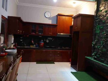 RUMAH MEWAH 2 LANTAI, 5 KT, 4 KM