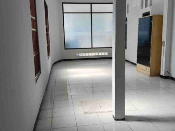 RUMAH MEWAH 2 LANTAI, 5 KT, 4 KM