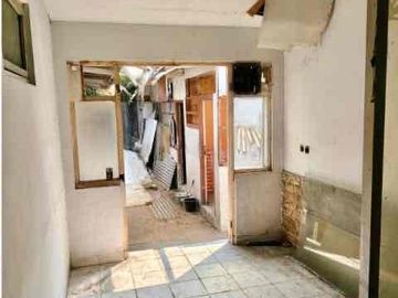 Dijual Ruko Komersial di Supomo Raya Harga Dibawah NJOP Akses Jalan Raya Utama (BU)