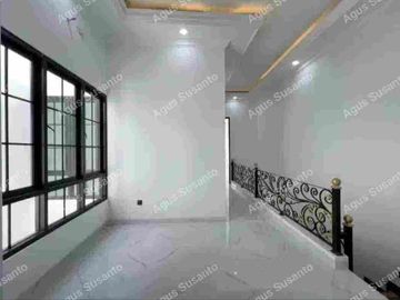 NEW Rumah Babatan Pantai dkt Pakuwon Mulyosari Sutorejo
