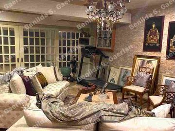 For Sale: Valle Verde House
