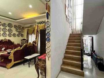 RUMAH MEWAH DENGAN AKSES 3 MOBIL DI TEBET BARAT!