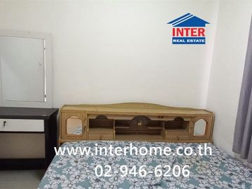 Two-story townhome, 17.4 sq.wa., Pruksa 60/1 Rangsit-Bang Phun Village, Rangsit-Pathum Thani Road, Mueang Pathum Thani, Pathum Thani.