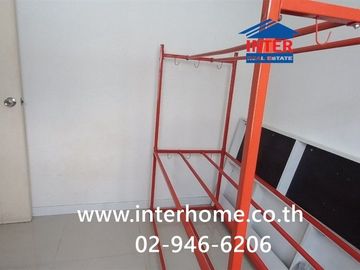 Two-story townhome, 17.4 sq.wa., Pruksa 60/1 Rangsit-Bang Phun Village, Rangsit-Pathum Thani Road, Mueang Pathum Thani, Pathum Thani.