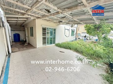 Two-story townhome, 36 sq.wa., Pruksa Ville 37 Watcharapol-Permsin, Soi Permsin 34, Sukhaphiban 5 Road, Permsin Road, Sai Mai District, Bangkok.