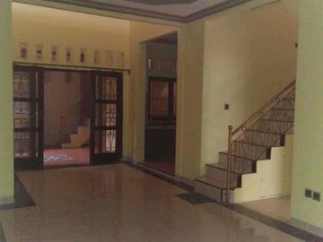 Dijual Rumah Taman laguna Cibubur