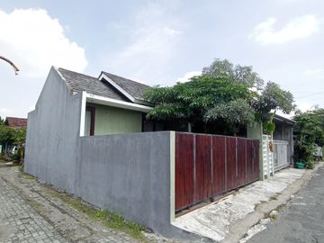 rumah siap huni di purwomartani dekat pamela purwomartani