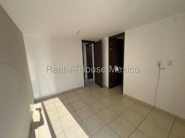 Venta Casa en zona de El Mirador 2 Recamaras 3 Baños Dentro de Condominio Privado