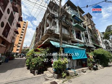4.5-story commercial building, 17 sq.wa., located on Soi Phetchaburi 7, Phetchaburi Road, Phaya Thai District, Bangkok.
