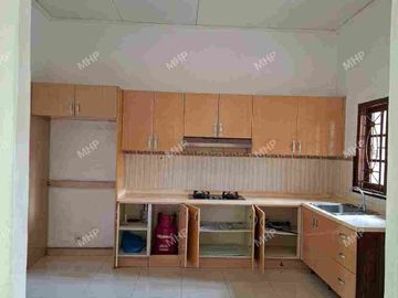 Rumah Luas 200 Dijual/Disewakan Harga Nego