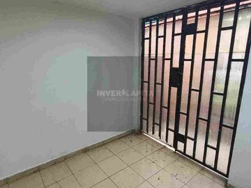 Tu Nuevo Hogar en Fuentes de Camino Real – Excelente Espacio y Ubicación