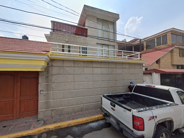 Casa en Venta en Calle Emiliano Zapata La Asunción Xochimilco Ciudad de México Oportunidad***
