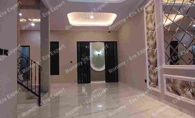 Dijual Rumah 2 Lantai Bangunan Baru Lokasi Strategis di Jagakarsa Jakarta Selatan Unit Terbatas