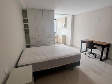 SUITE AMOBLADA EN CUMBAYÁ CENTRAL DE ESTRENO EN RENTA