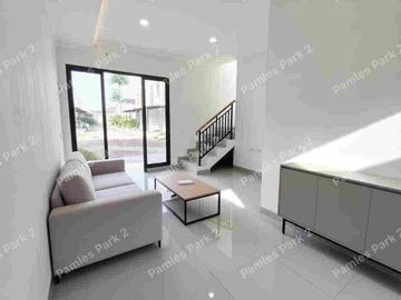 rumah siap huni pamles park di Pamulang