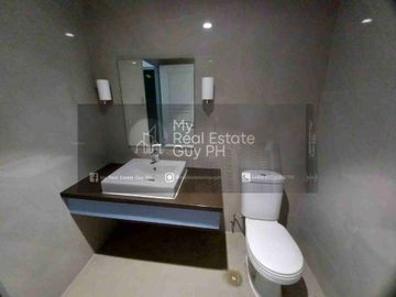 🔥 PRIME GROUND FLOOR COMMERCIAL SPACE FOR LEASE — MAKATI CITY
