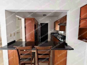 Excelente casa en privada al sur
