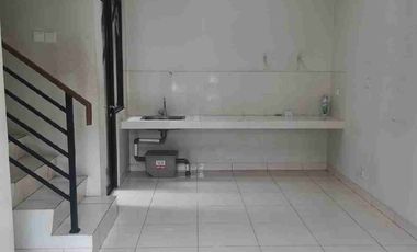 Disewakan rumah 2 lantai di cluster burgundy summarecon bekasi