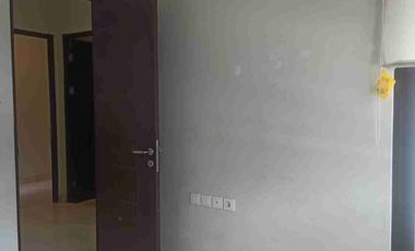Disewakan rumah 2 lantai di cluster burgundy summarecon bekasi