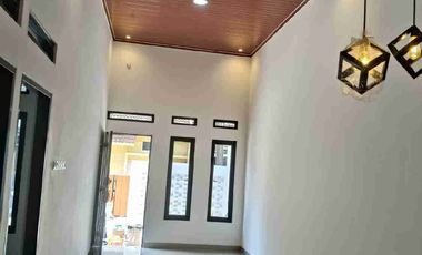 Dijual rumah siap huni baru di bangun di telaga mas bekasi utara