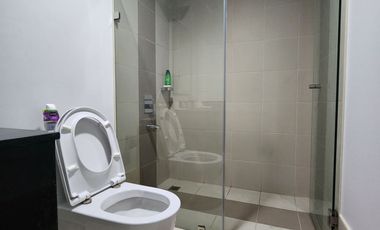 Deluxe 1 Bedroom Unit for Sale in Solstice, Makati City