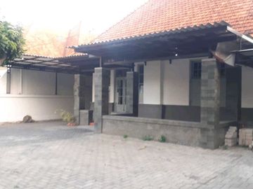 Dijual Rumah Progo Daemo Taman Bungkul Surabaya RON.A2020