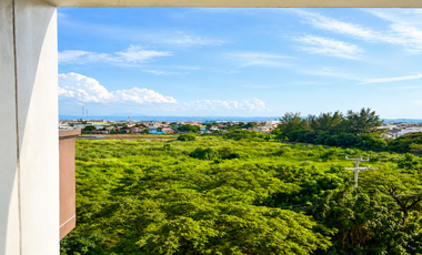 Corner 3 Bedroom Unit for Sale in Royal Palm Residences, Acacia Estates, Taguig City