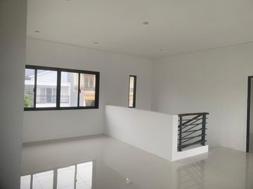 Harga Nego Sampai Jadi Rumah Dijual di Sentul SHM 3+1 Kamar Dekat AEON Mall