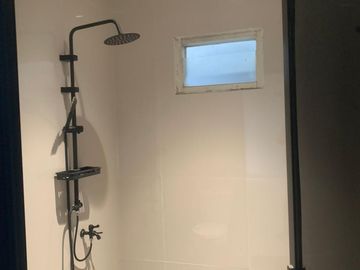 Harga Nego Sampai Jadi Rumah Dijual di Sentul SHM 3+1 Kamar Dekat AEON Mall