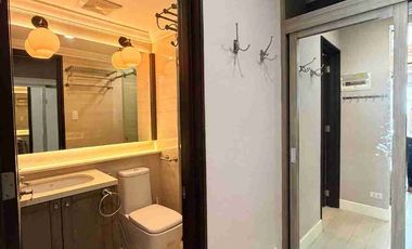 1BR Condo for Sale | Calyx Center with Car Park