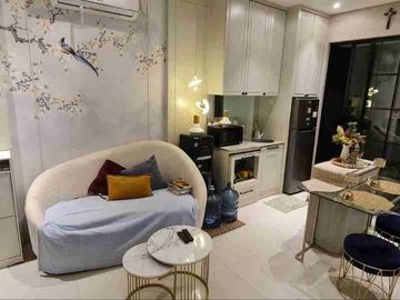 Rumah 2 Lantai Graha Natura