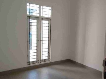 Di jual cepat rumah siap huni anti rayap di Cluster Barleria f2