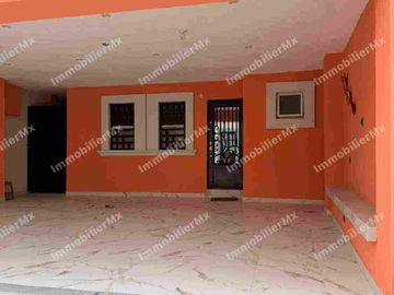 Hacienda las Flores Renta Casa