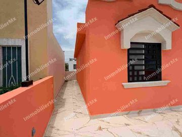 Hacienda las Flores Renta Casa