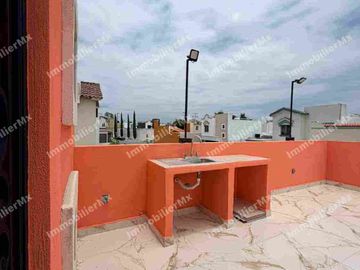 Hacienda las Flores Renta Casa