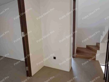 3Lantai Rumah Mewah Dekat Mall Aeon Tanjung Barat, Free DP