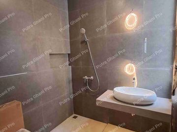 3Lantai Rumah Mewah Dekat Mall Aeon Tanjung Barat, Free DP