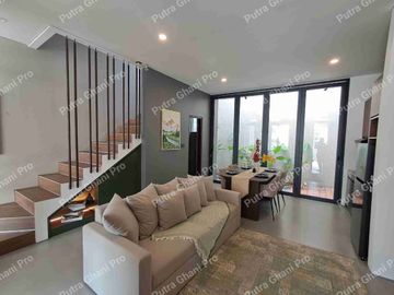 3Lantai Rumah Mewah Dekat Mall Aeon Tanjung Barat, Free DP