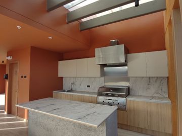 1004B Inversión segura: La Carolina. Moderna suite 46,88 m. De Venta. A Estrenar ! Julio 2.026. Ideal para Renta en Plataformas